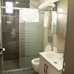 Luxury With Private Pool And Jacuzzi 빌라 *